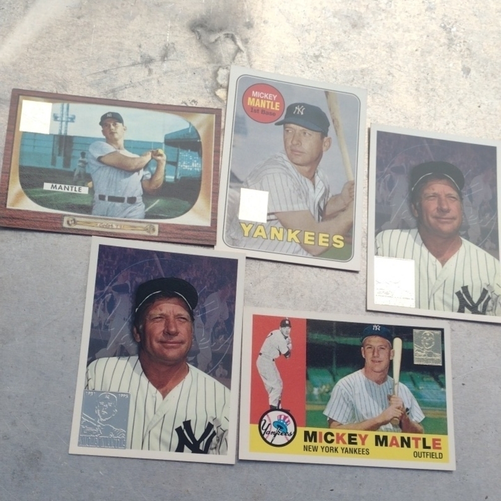 COPY - Mickey Mantle Baseball Card Collection